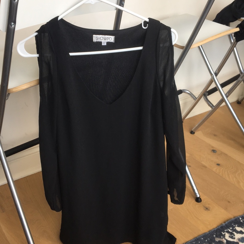 Black long sleeve shift dress